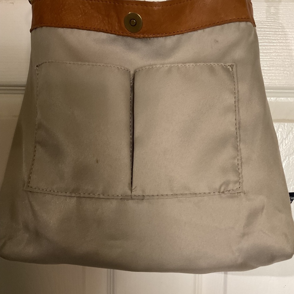 American Leather Co. Austin Shoulder Bag - Picture 10 of 11